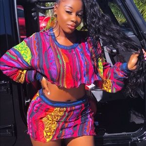 Coogi 2 piece skirt set